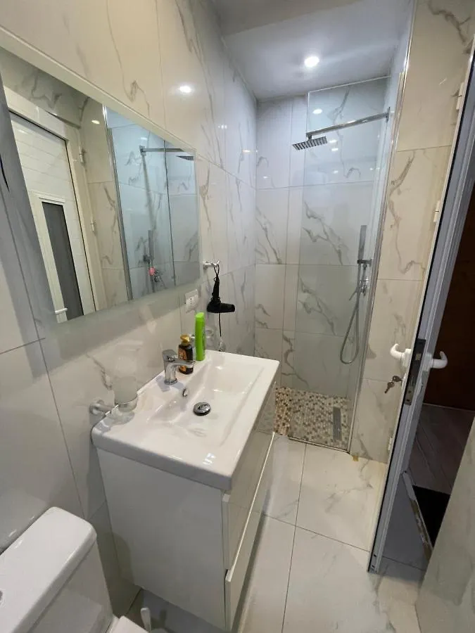 טיראנה Piazza Downtown Cozy Studio דירה