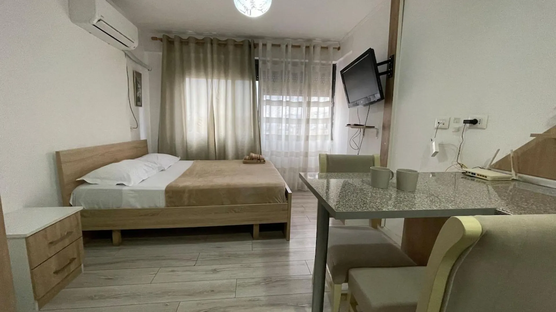 Διαμέρισμα Piazza Downtown Cozy Studio Τίρανα