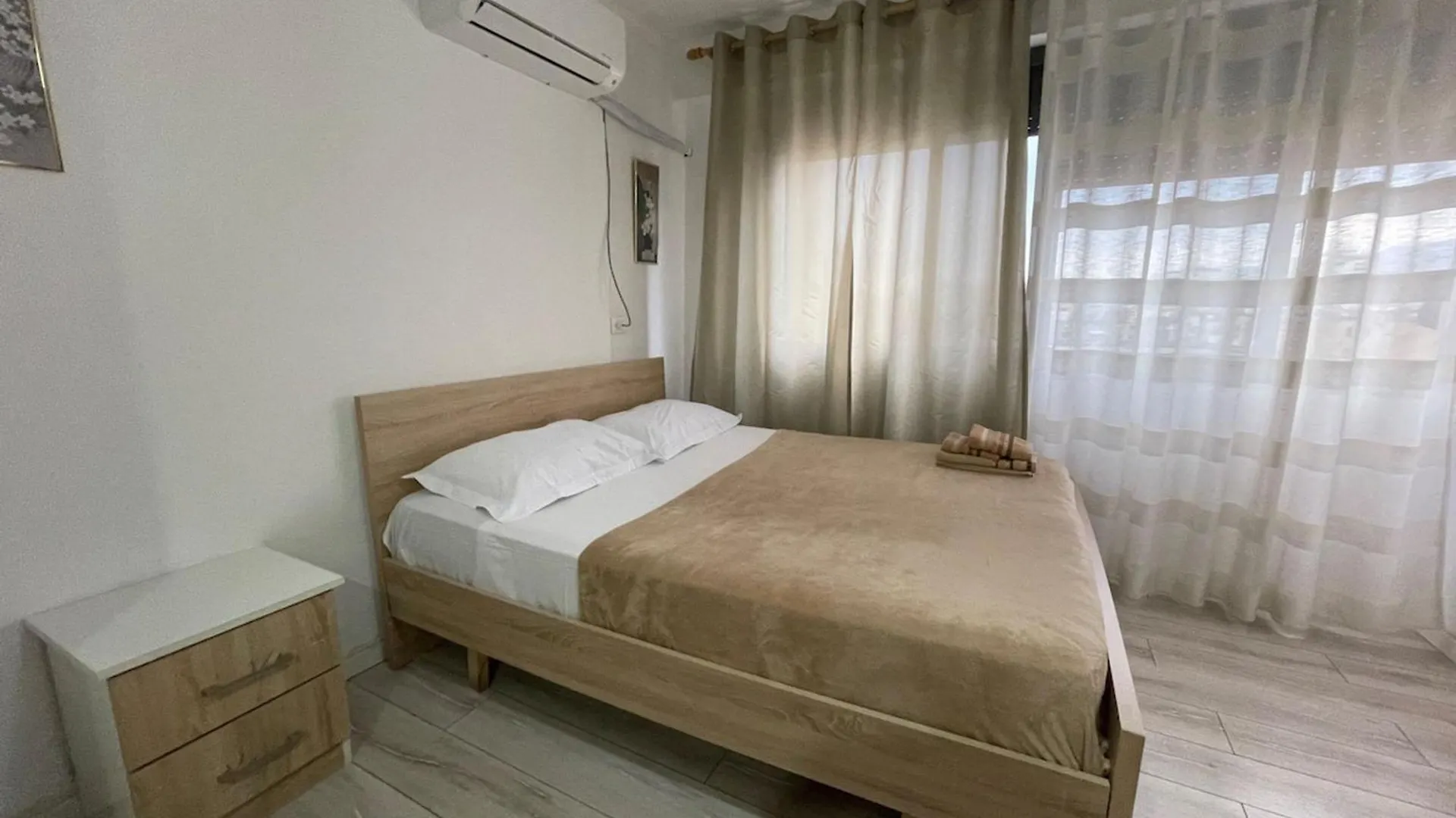דירה טיראנה Piazza Downtown Cozy Studio אלבניה
